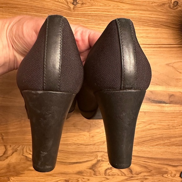 Eileen Fisher Vero Cuoio Slip On Stretchy Heels Pumps Women’s Size 6.5 Black - Picture 5 of 10